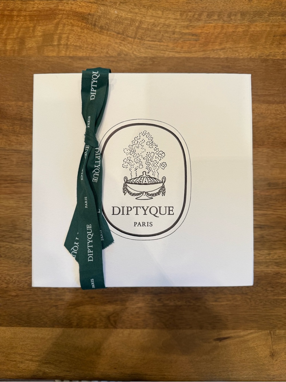 Diptyque bundle - Picture 2 of 4